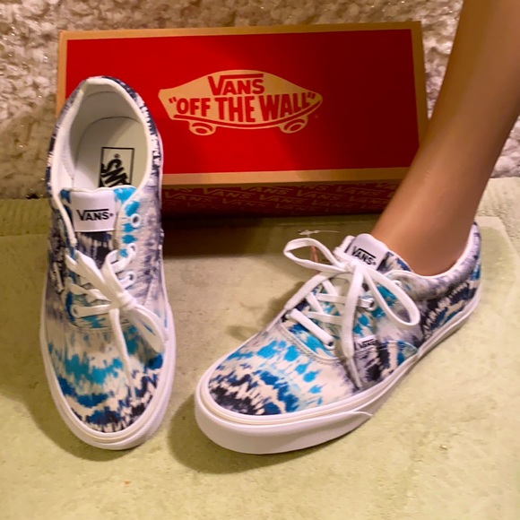 VANS DOHENY PSYCHEDELIC TIE DYE DOHENY SNEAKERS - Picture 1 of 8